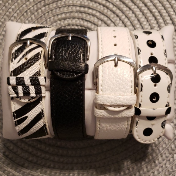 Watch - Picture 2 of 3